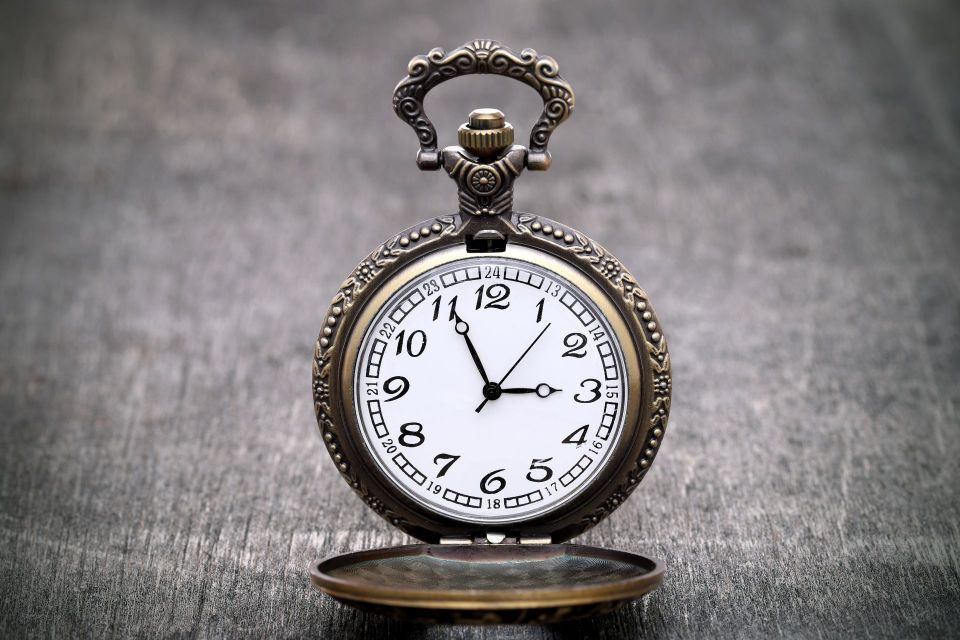 フリクションボールノックゾーンで変わる筆記の常識とカラフルで自由な発想を支える消せるペンの魅力